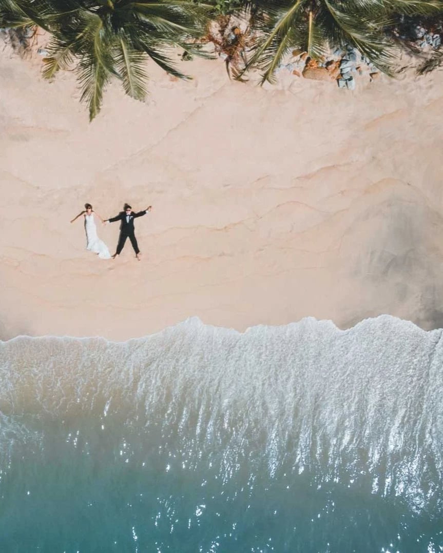 864x1080_Luxury elopement services Cancun
